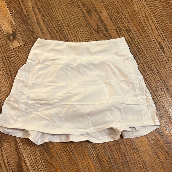 Pace rival mid-rise skirt - Picture 1 of 4